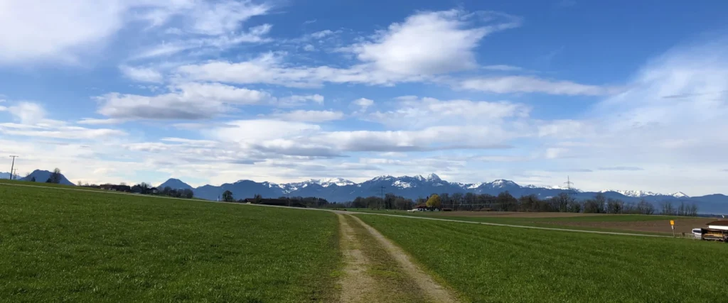 Zaisering Blick Richtung Heuberg und Wendelstein